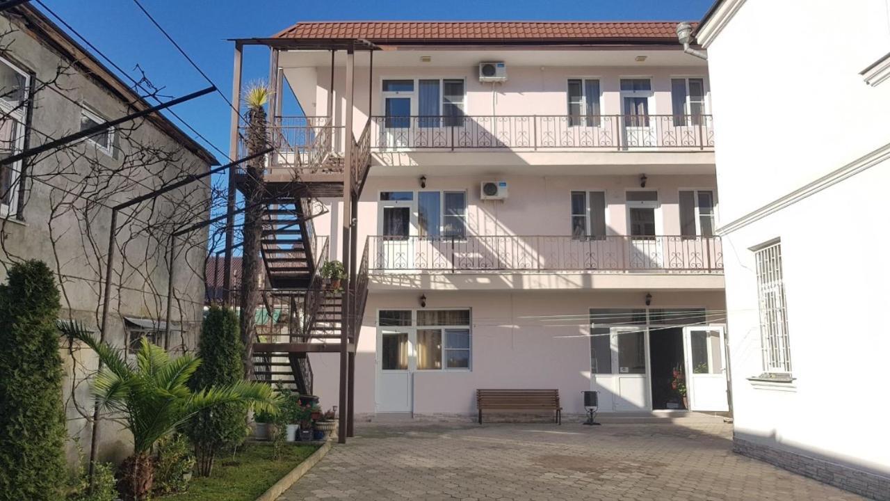 Holidays In Sukhum Sohum Dış mekan fotoğraf