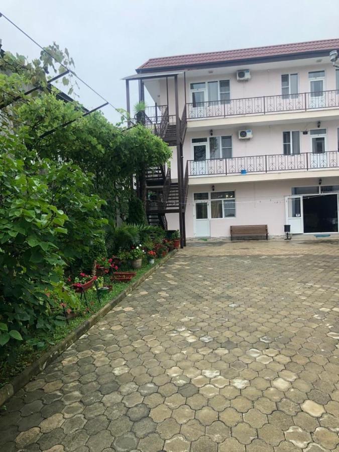 Holidays In Sukhum Sohum Dış mekan fotoğraf
